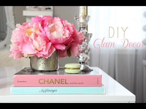 DIY Room Decorations For A Girly Office, Makeup room, Vanity  – MissLizHeart