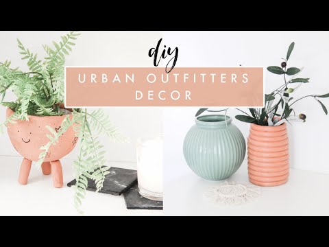 DIY'ing Urban Outfitters Home Decor | terra cotta planter, geometric vase